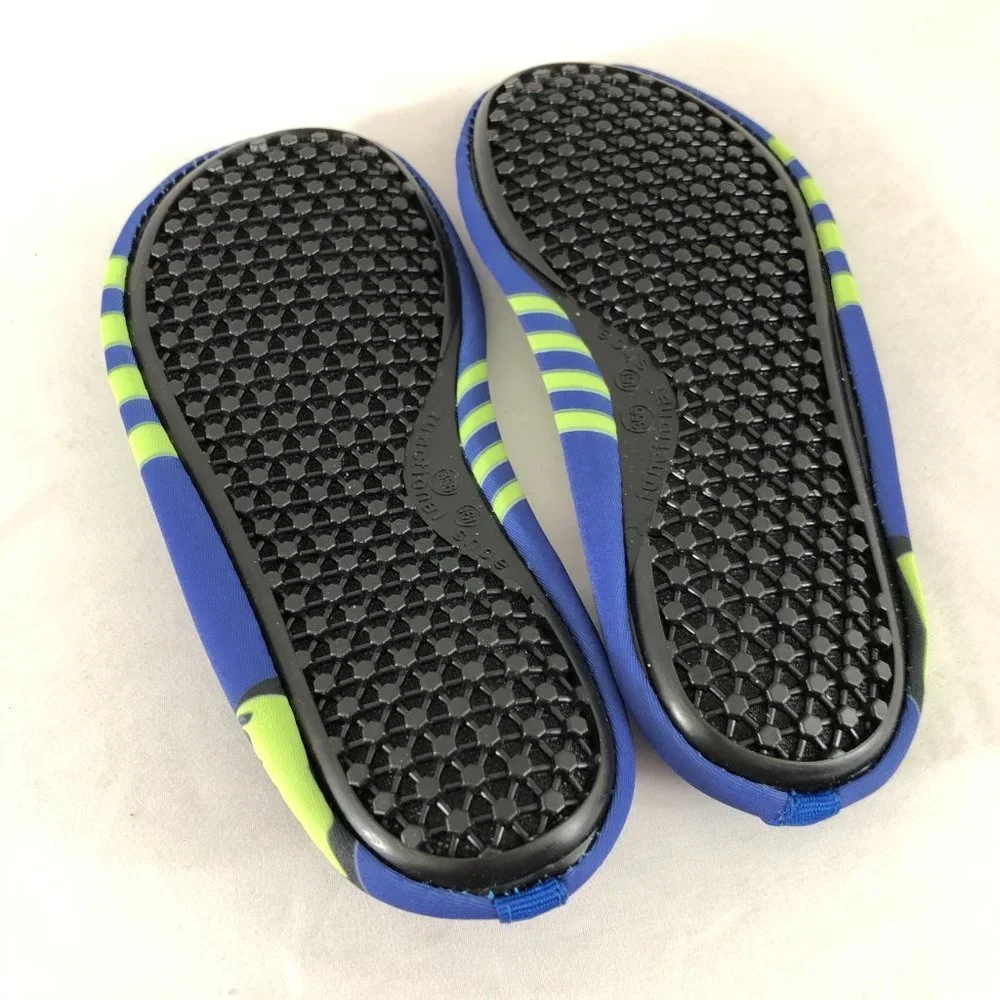Boys Water Shoes Slip On Fabric Lightweight 3/4